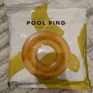 Sunnylife Metallic Gold Glitter Pool Ring